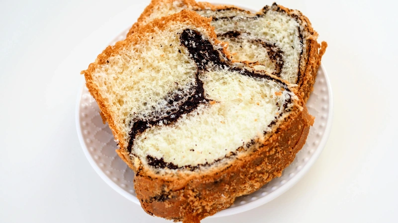 A Decadent Eggless Marble Cake for Everyone!