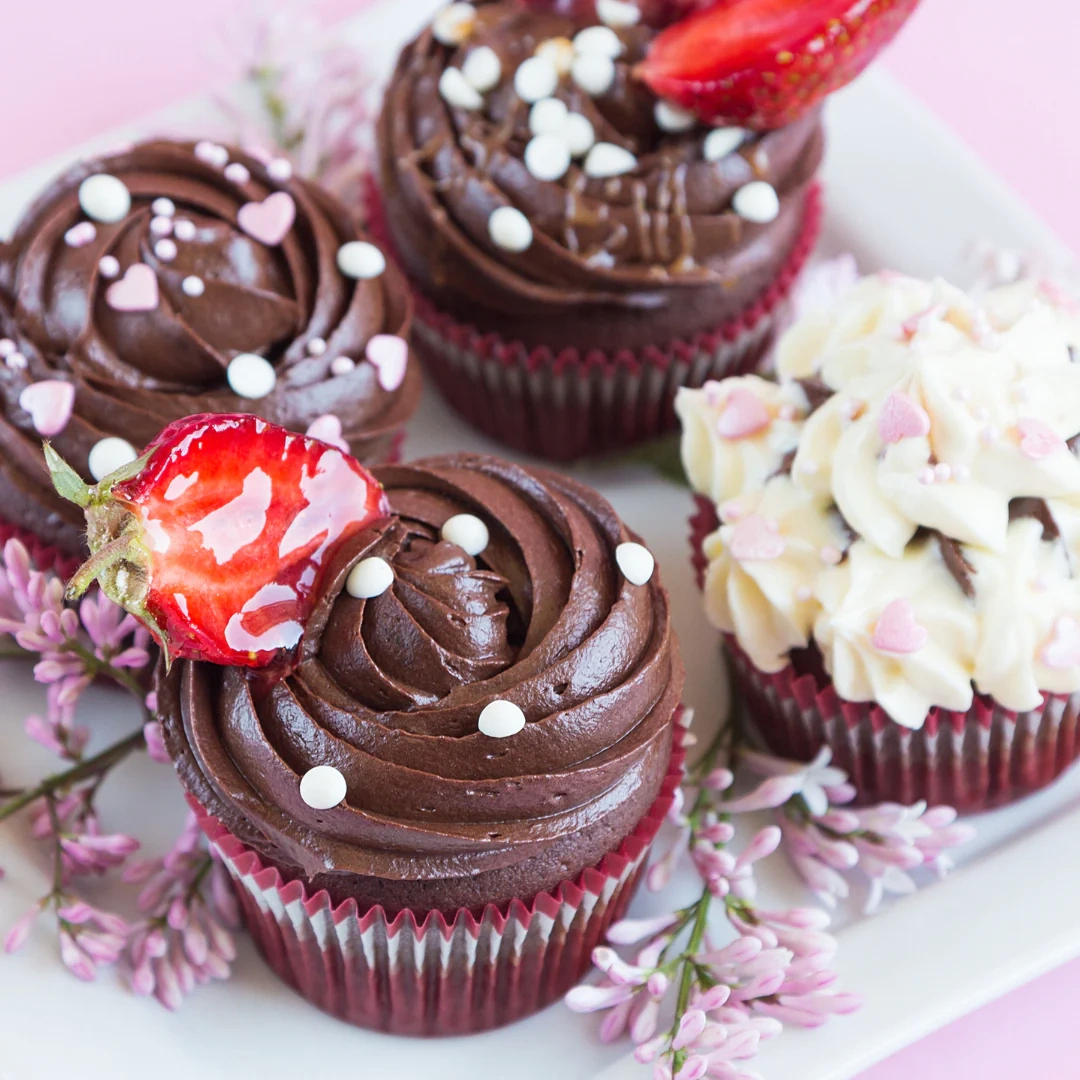 Make Delicious Fancy Chocolate Cupcakes | Recipe Book